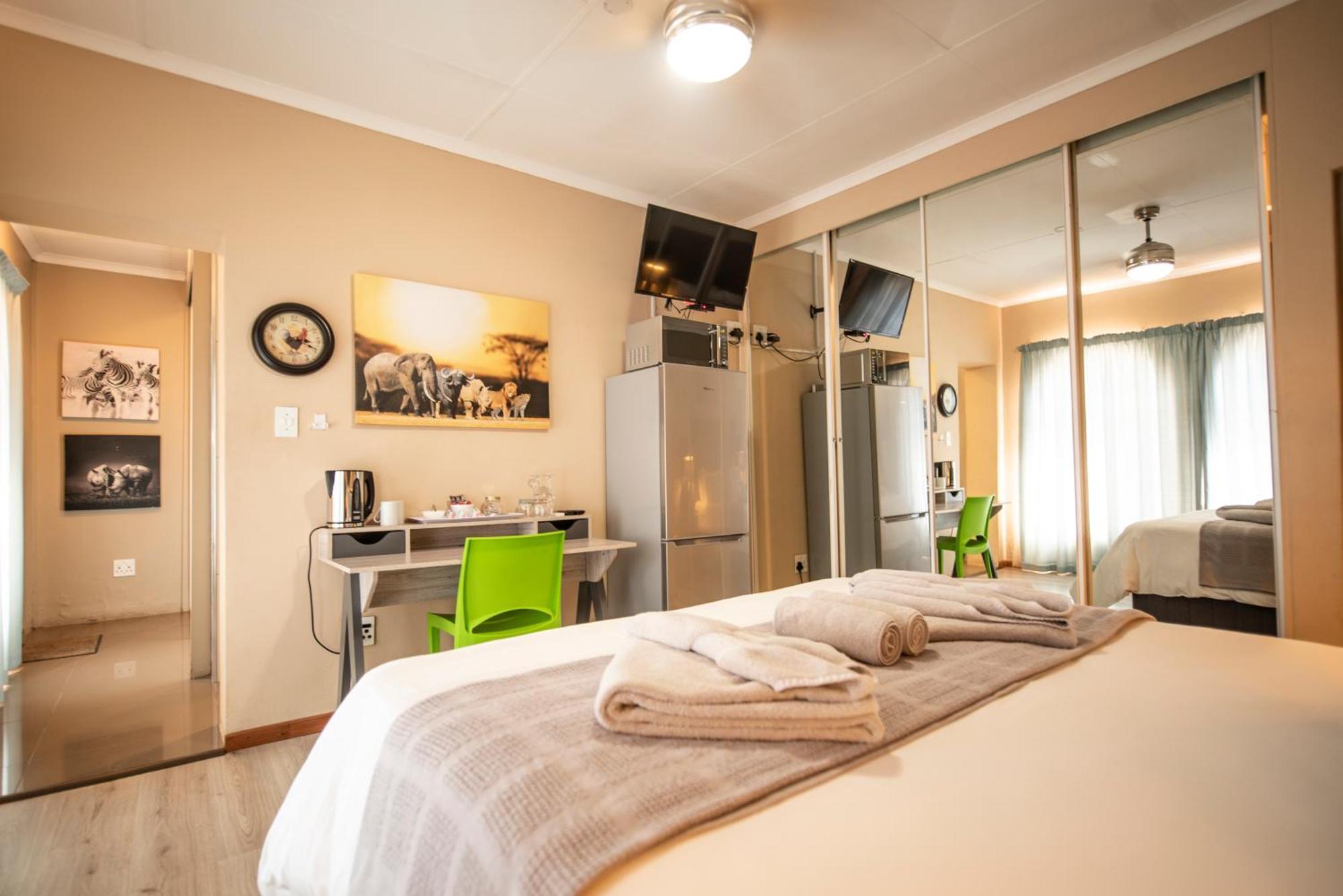 Meadowbrook Guesthouse Pretoria-Noord Exterior foto
